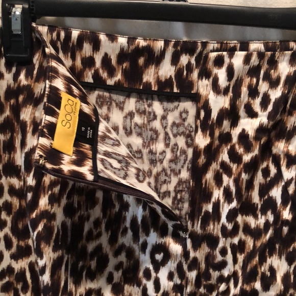 SoCa by St John Leopard Print Pencil Skirt - Picture 7 of 10